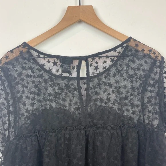 Torrid women's star print long line mesh grunge blouse top sz 2 - Picture 5 of 8